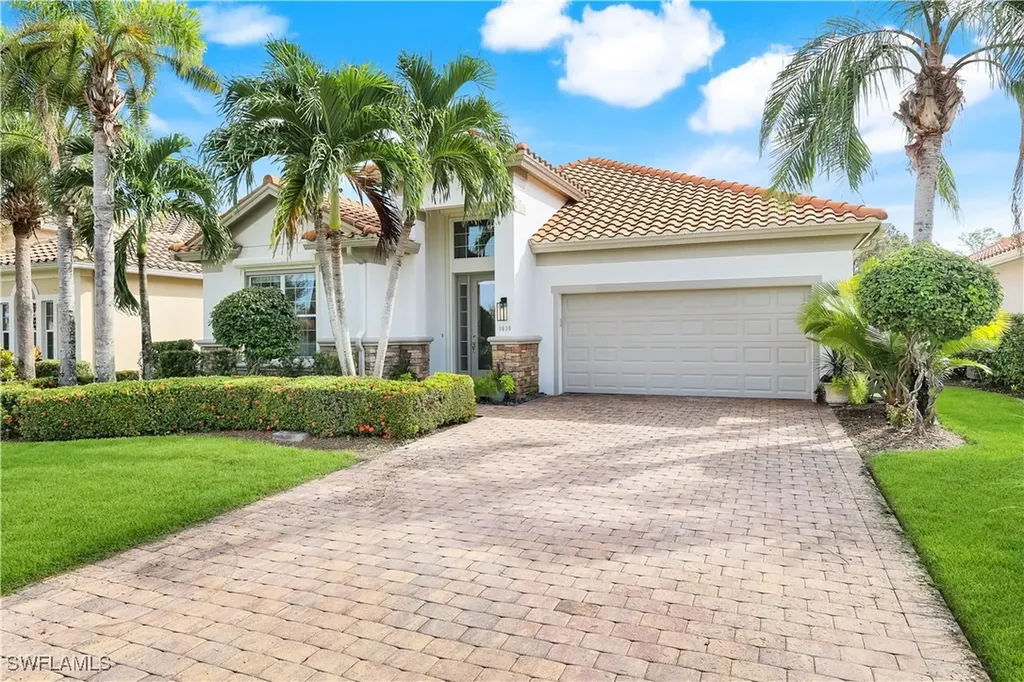 9090 Limestone Lane Naples FL 34120