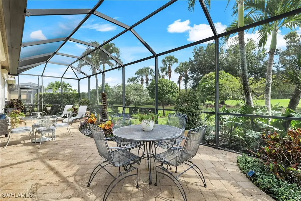 9090 Limestone Lane Naples FL 34120
