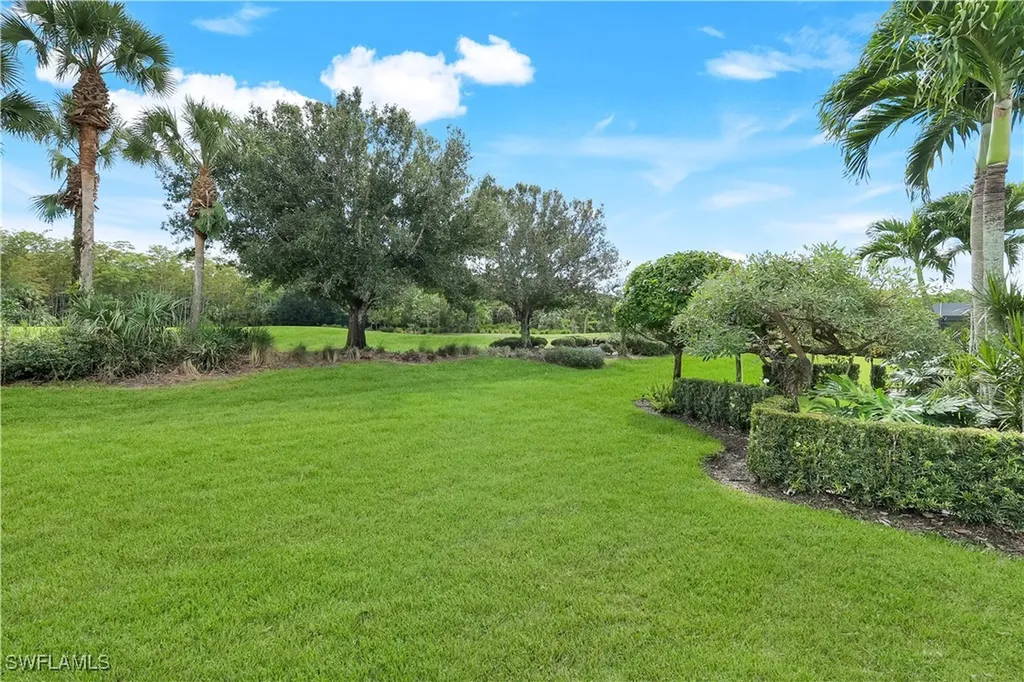 9090 Limestone Lane Naples FL 34120