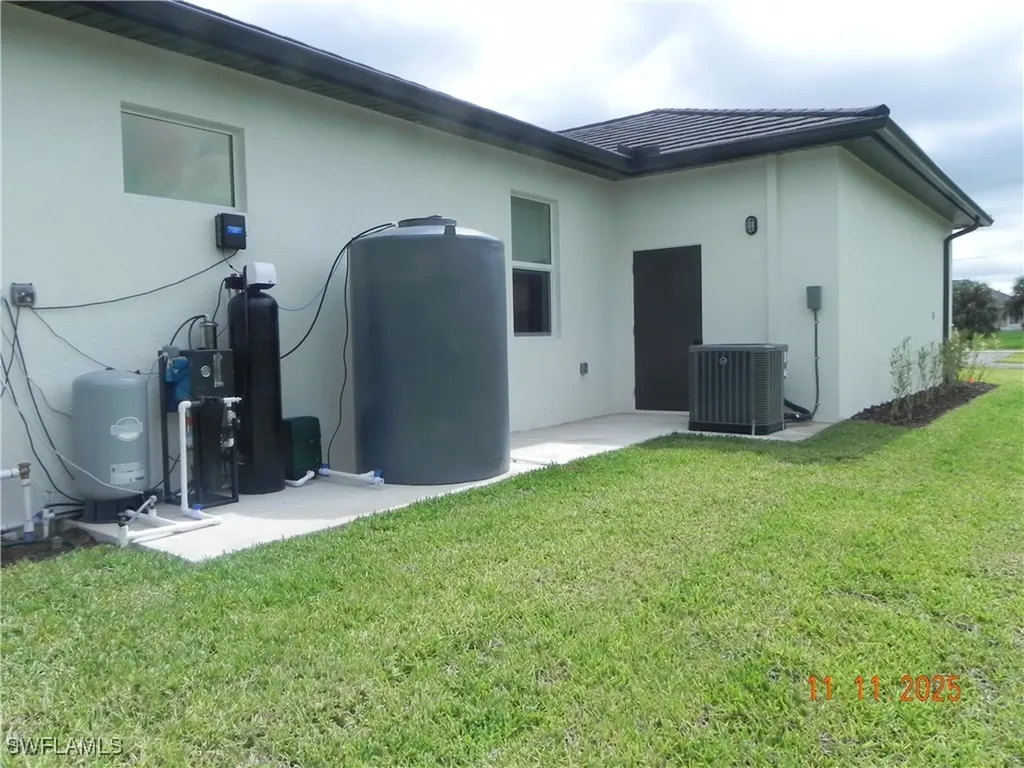 539 37th Avenue NW Naples FL 34120