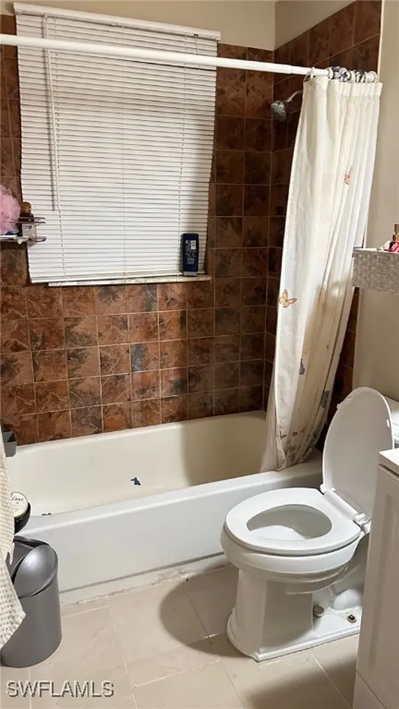 1480 8th Street NE Naples FL 34120