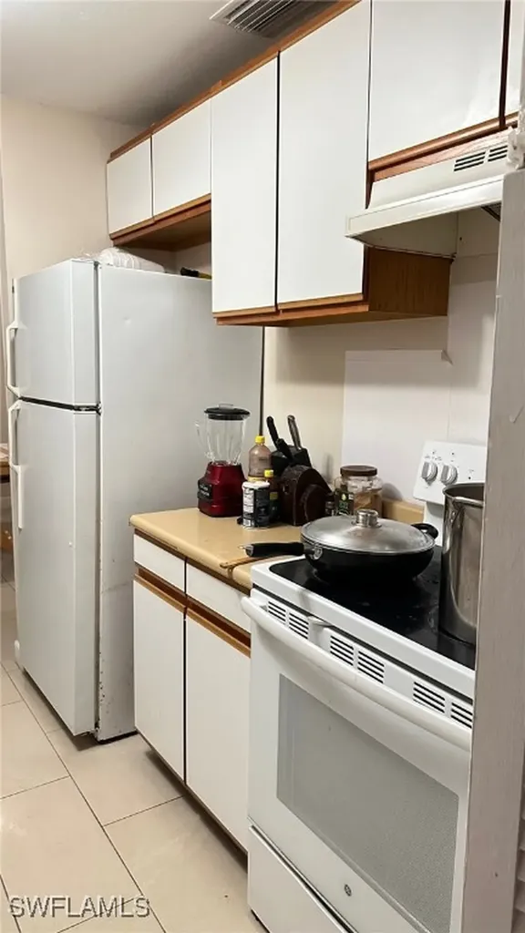 1480 8th Street NE Naples FL 34120