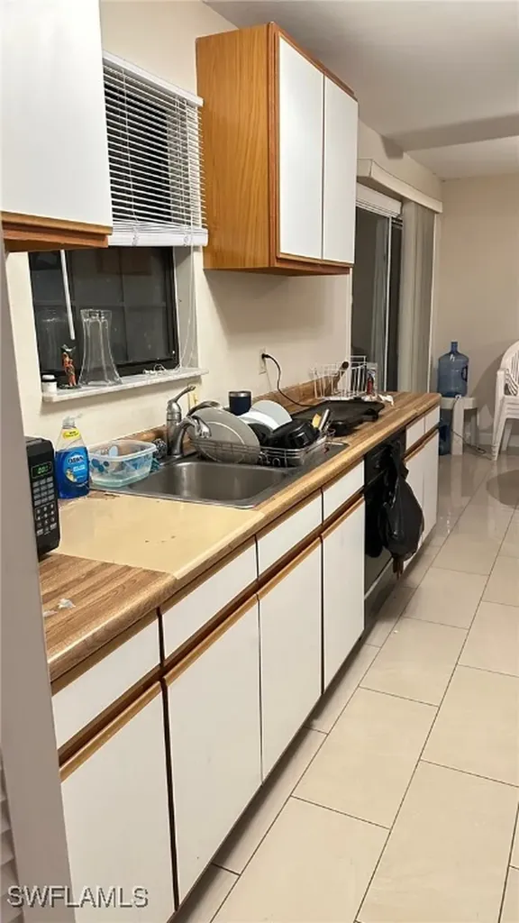 1480 8th Street NE Naples FL 34120