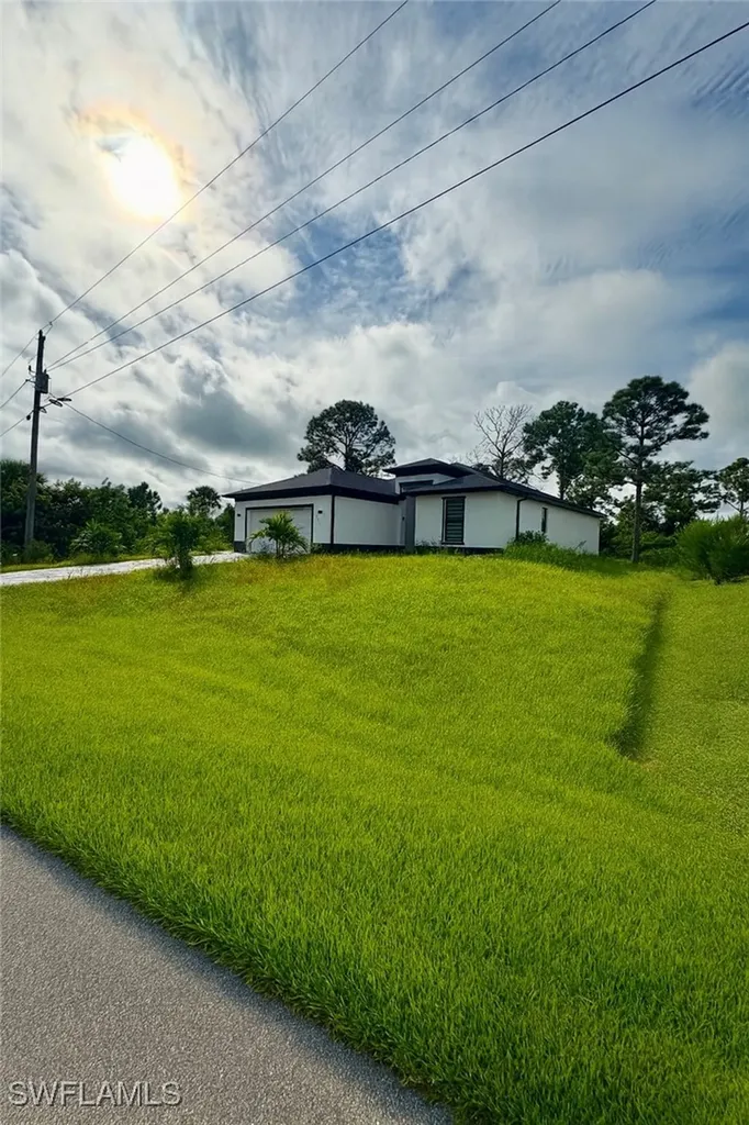 3215 75th Street W Lehigh Acres FL 33971