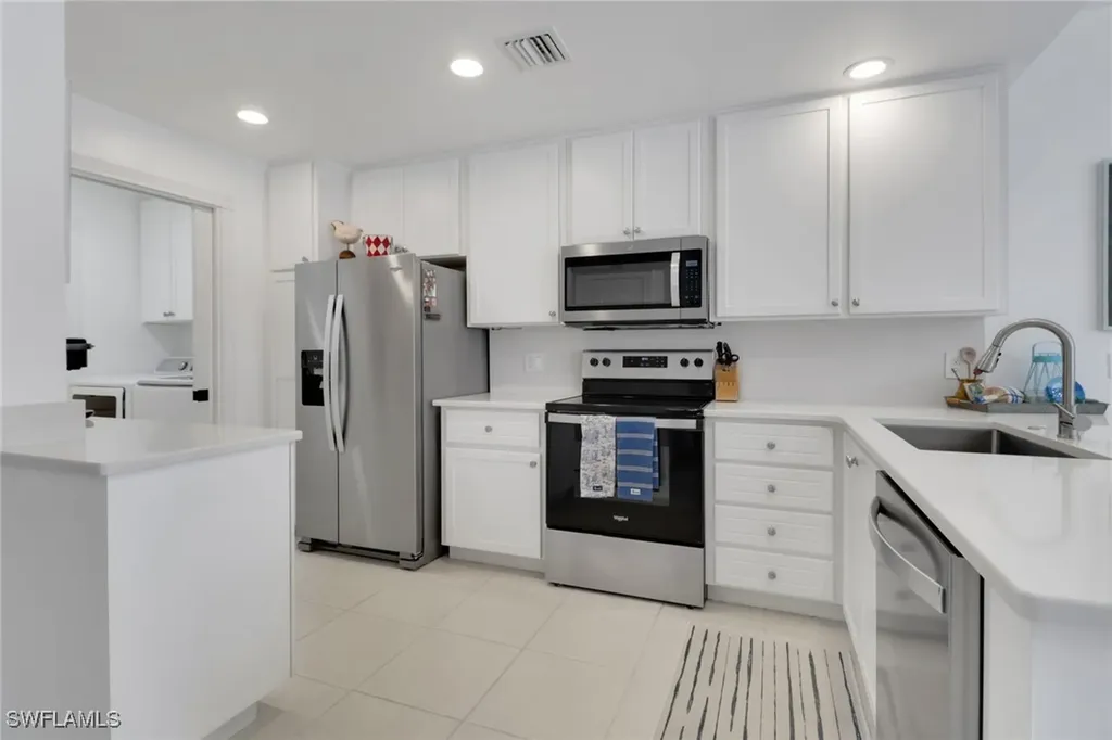 3570 Zanzibar Way Naples FL 34119