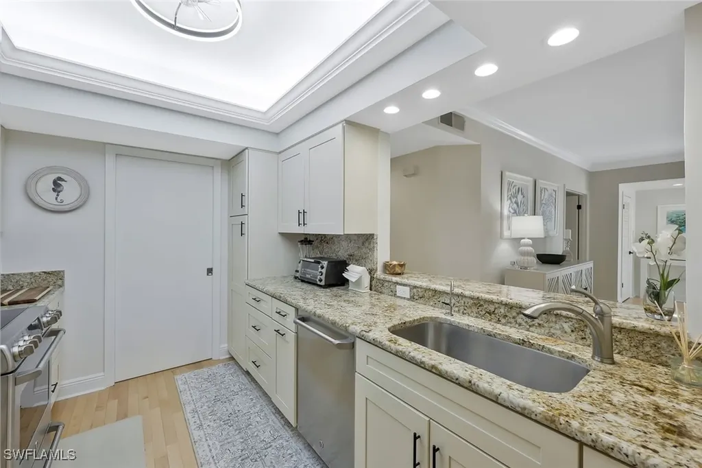 780 Willowbrook Drive Naples FL 34108