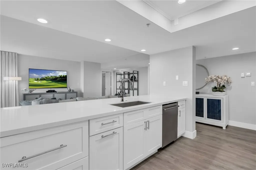 6573 Marissa Loop Naples FL 34108