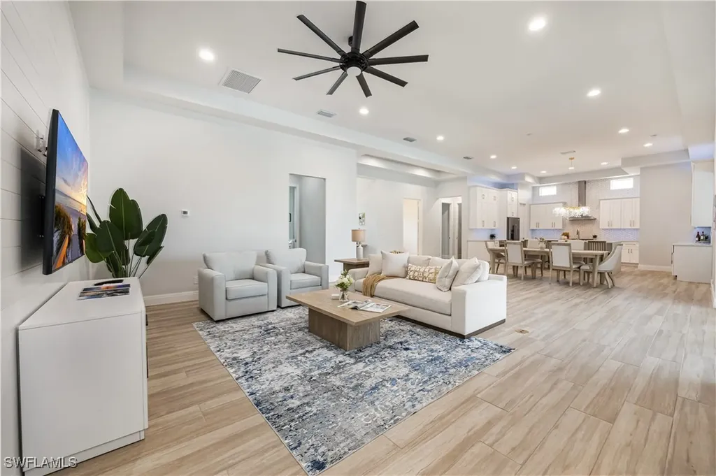 18450 Royal Hammock Boulevard Naples FL 34114