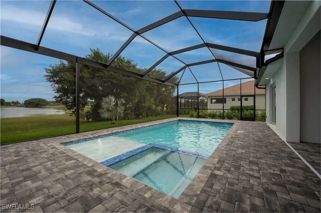 18450 Royal Hammock Boulevard Naples FL 34114