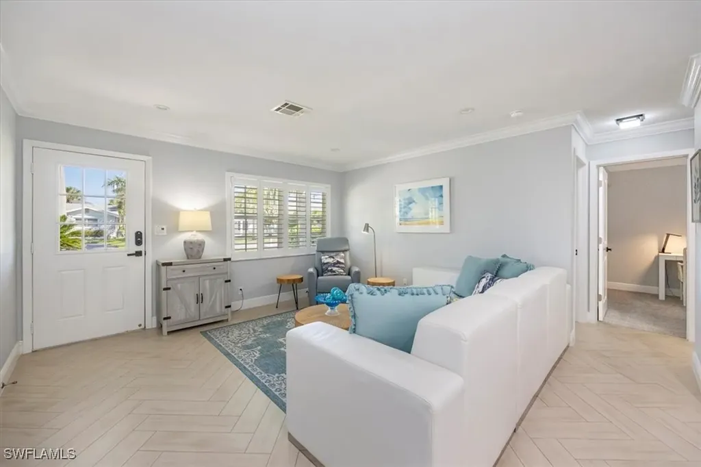 1236 13th Avenue N Naples FL 34102