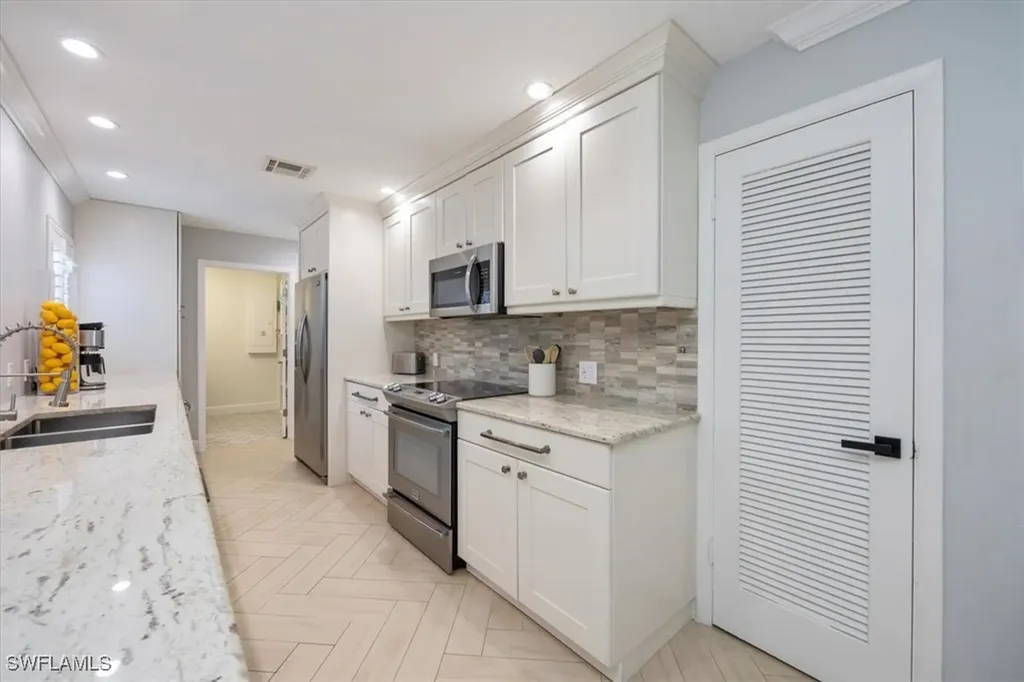 1236 13th Avenue N Naples FL 34102