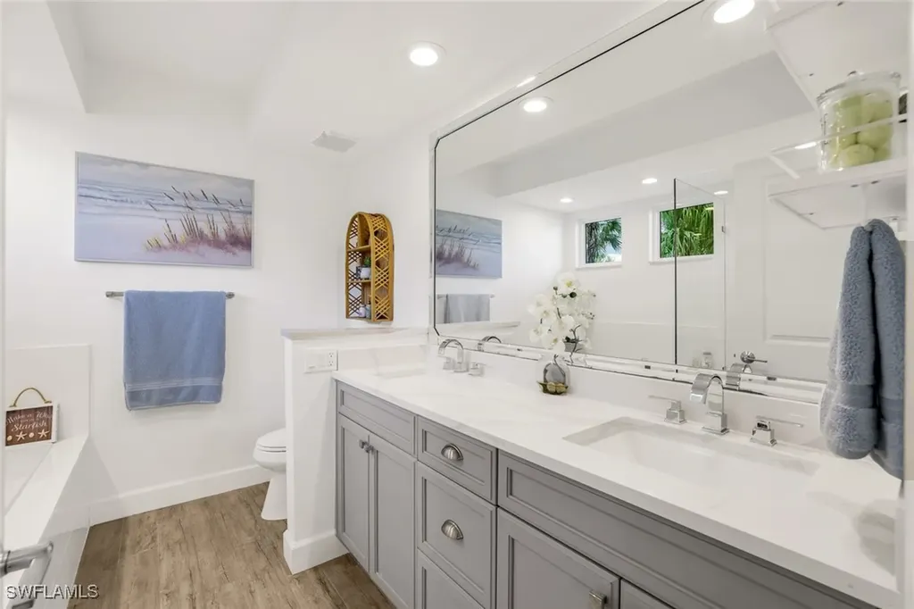 790 Willowbrook Drive Naples FL 34108