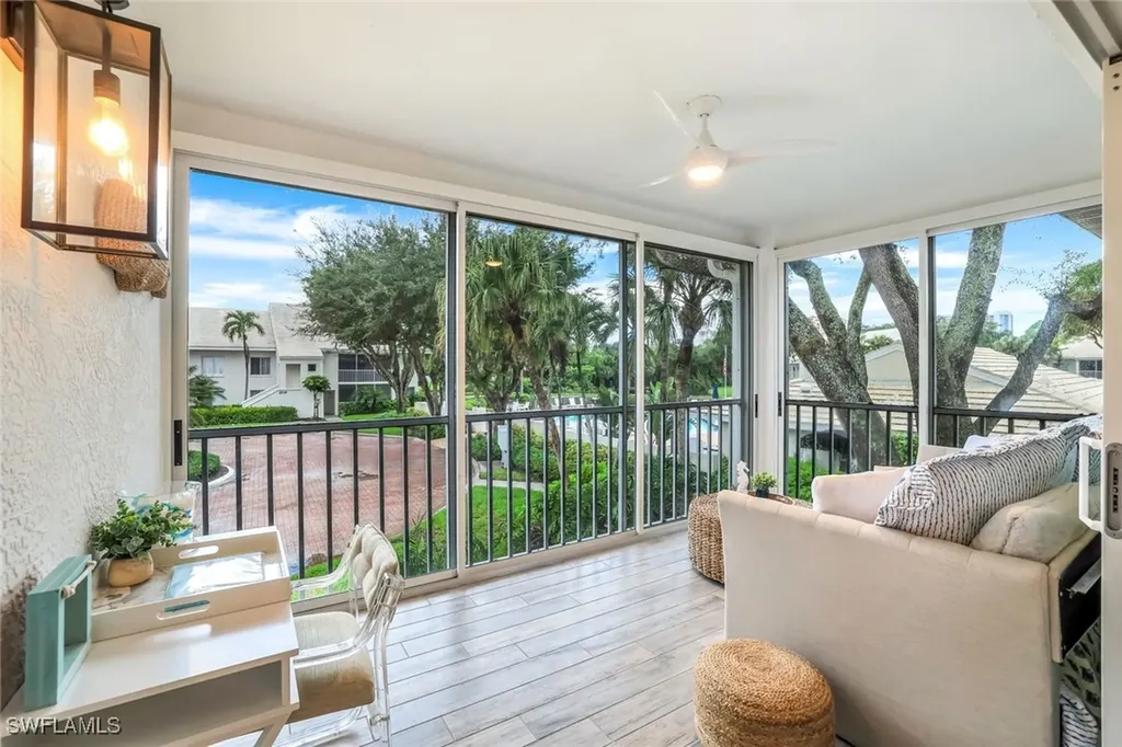 790 Willowbrook Drive Naples FL 34108
