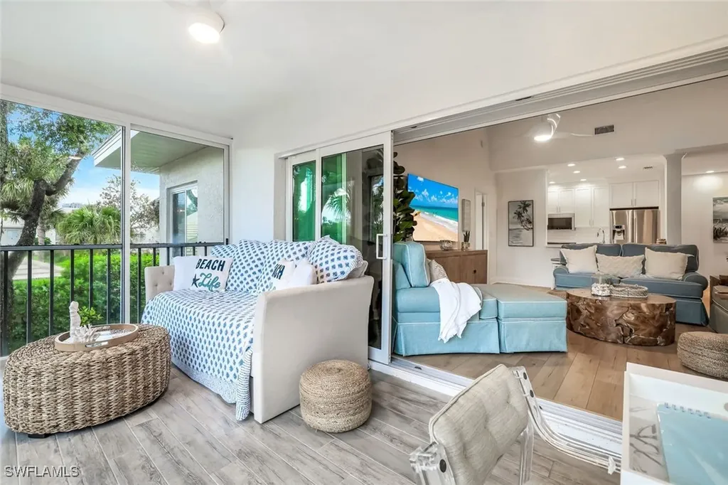 790 Willowbrook Drive Naples FL 34108