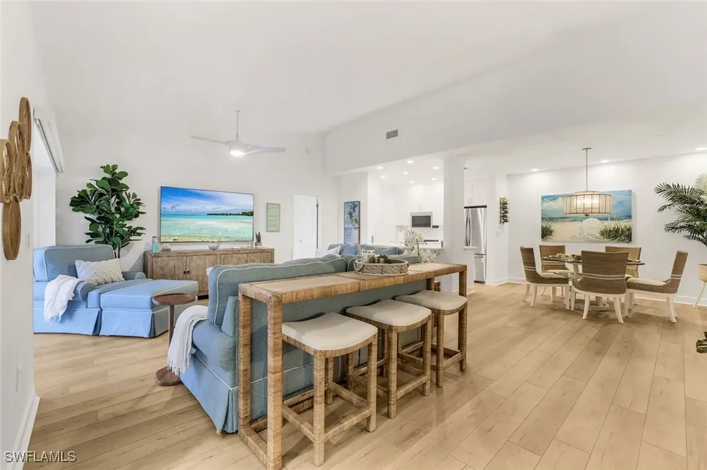 790 Willowbrook Drive Naples FL 34108