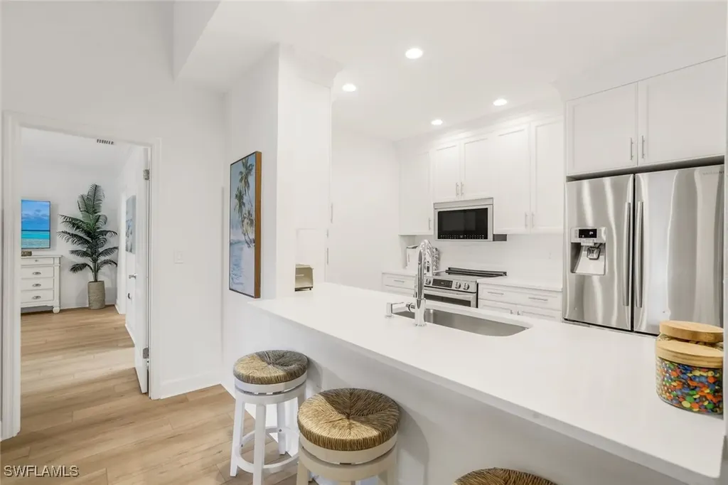 790 Willowbrook Drive Naples FL 34108