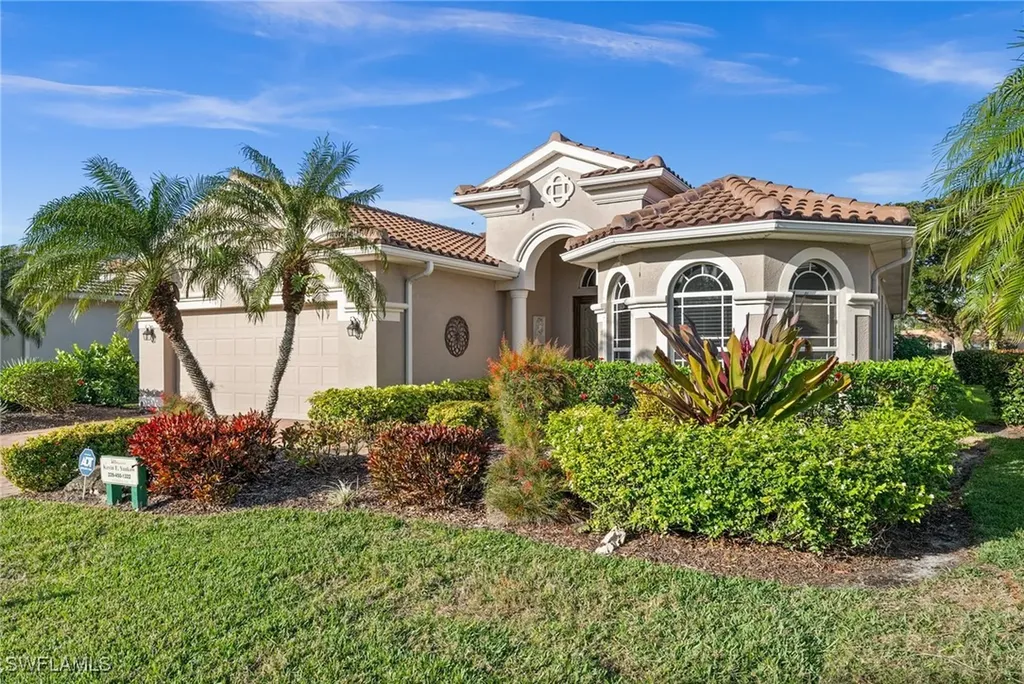 Estero FL, 8792 Largo Mar Drive