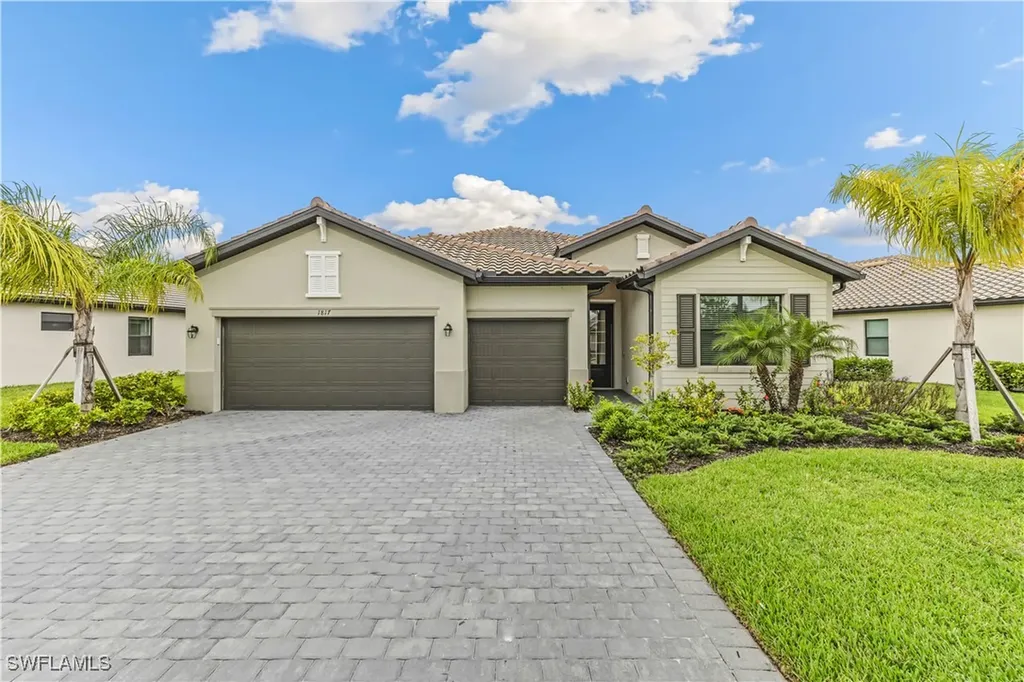 1817 Lema Court Naples FL 34120