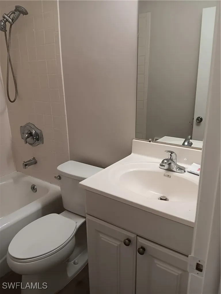 3325 Airport Road N Naples FL 34105