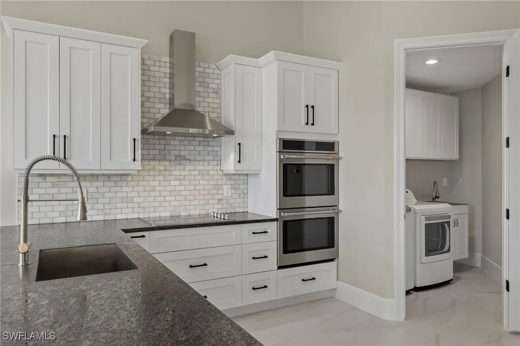 164 Colonade Circle Naples FL 34103