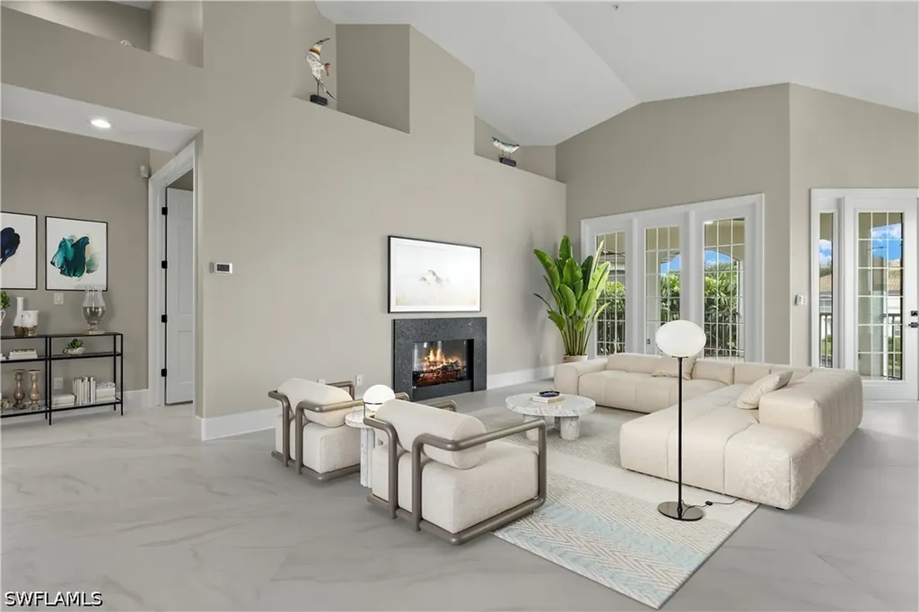 164 Colonade Circle Naples FL 34103