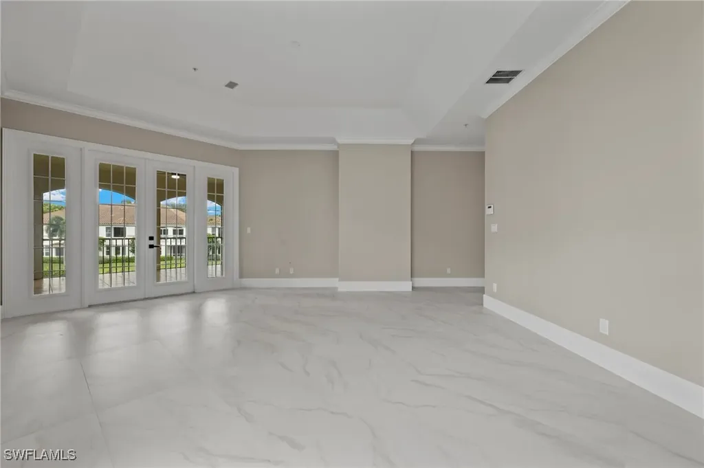 164 Colonade Circle Naples FL 34103