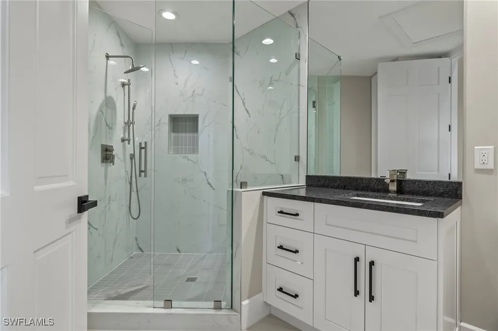 164 Colonade Circle Naples FL 34103