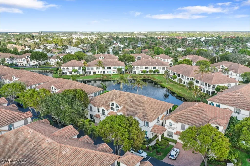 164 Colonade Circle Naples FL 34103
