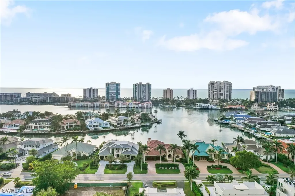 164 Colonade Circle Naples FL 34103