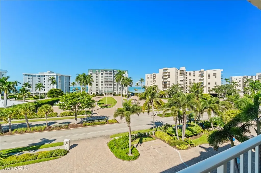 3000 Gulf Shore Boulevard N Naples FL 34103