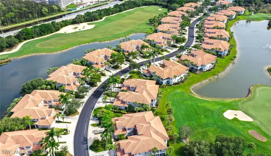 4760 Shinnecock Hills Court Naples FL 34112