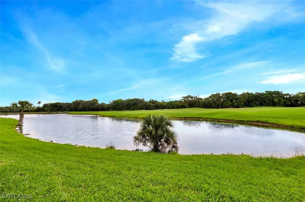 4760 Shinnecock Hills Court Naples FL 34112