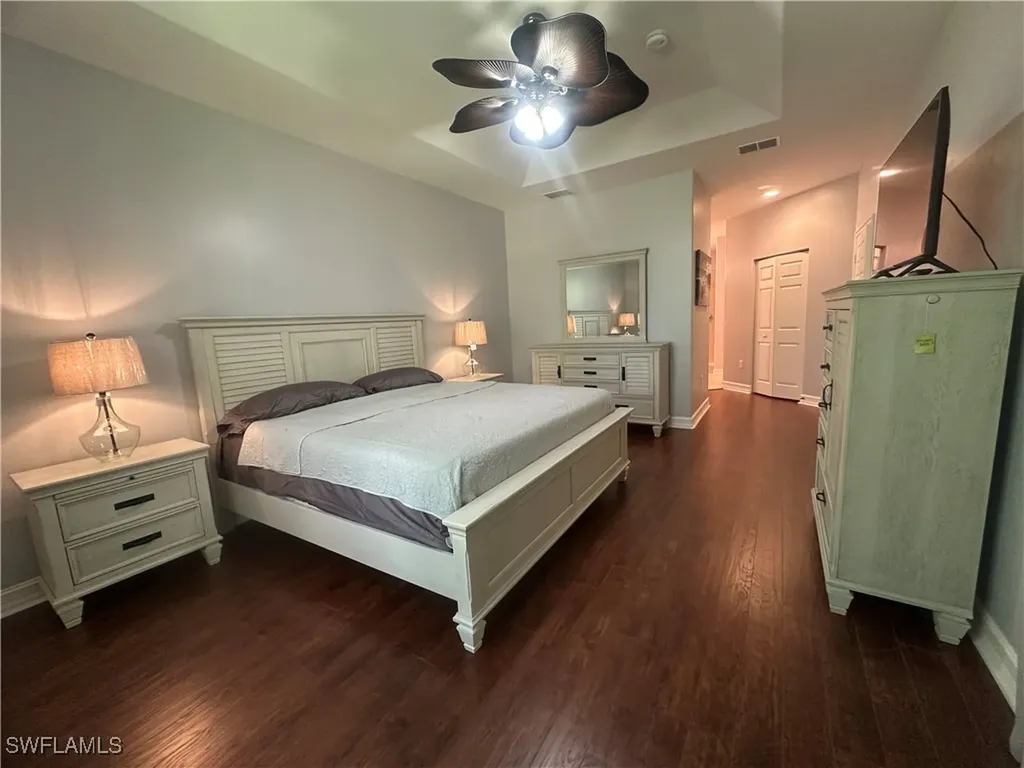 2004 Tarpon Bay Drive N Naples FL 34119