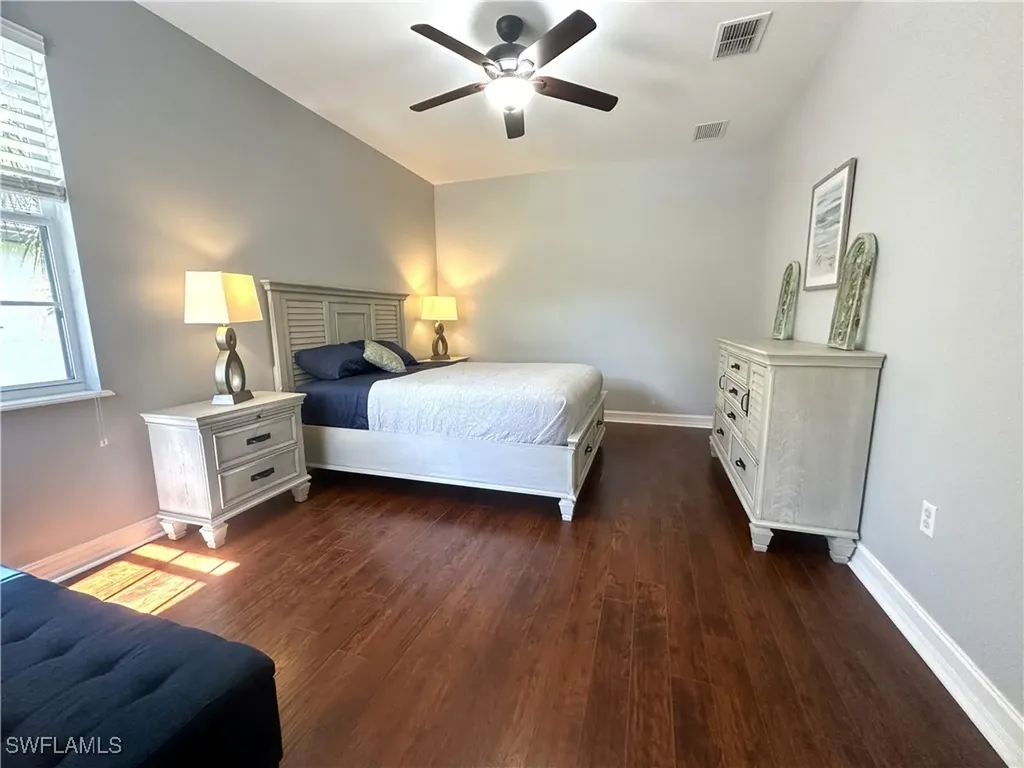 2004 Tarpon Bay Drive N Naples FL 34119