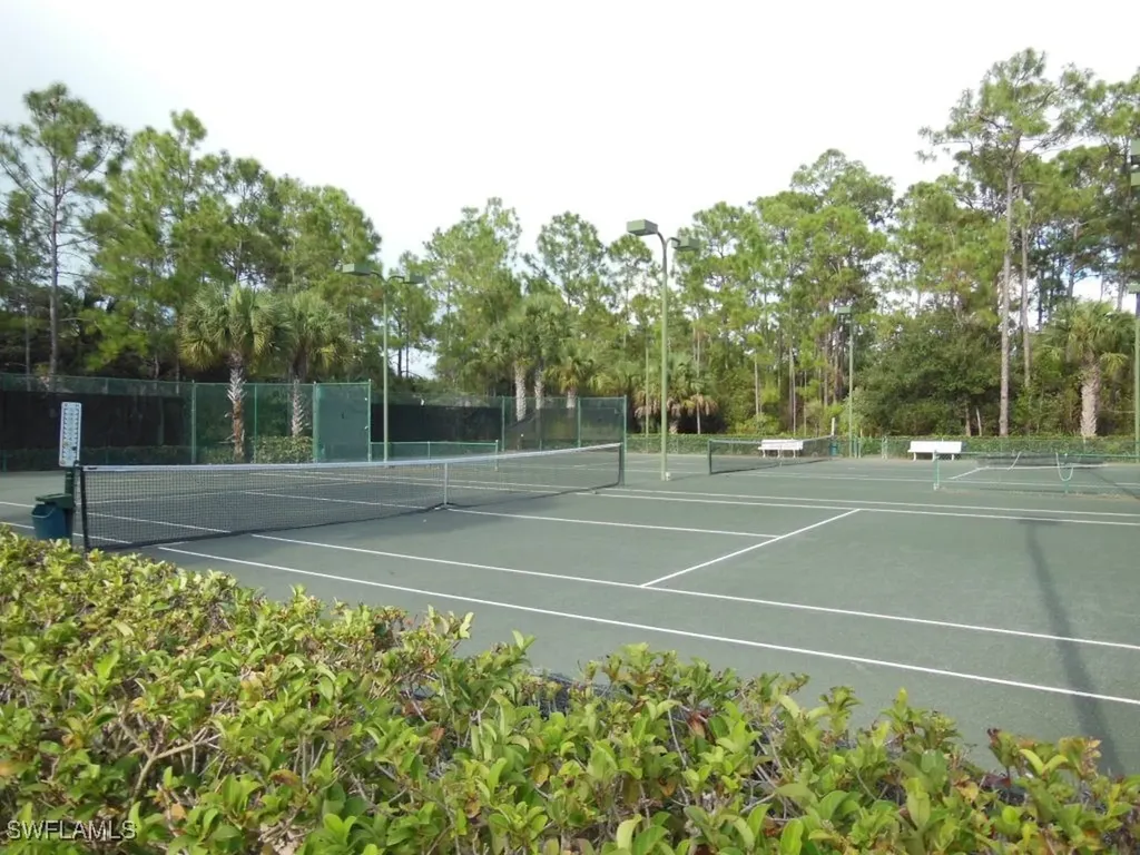 2004 Tarpon Bay Drive N Naples FL 34119