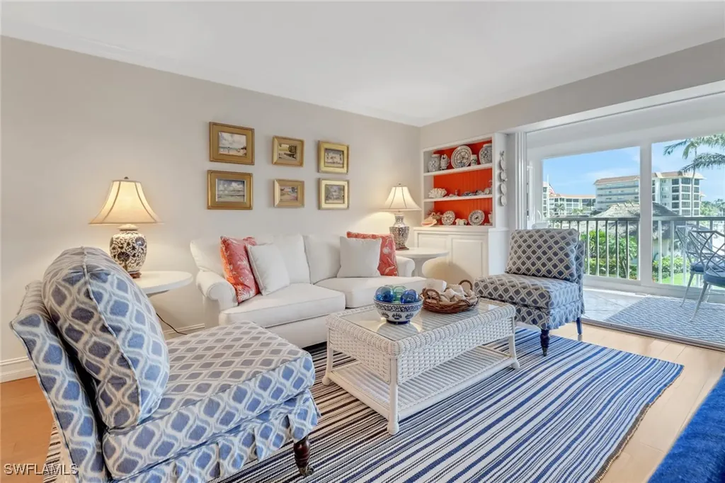 2850 Gulf Shore Boulevard N Naples FL 34103