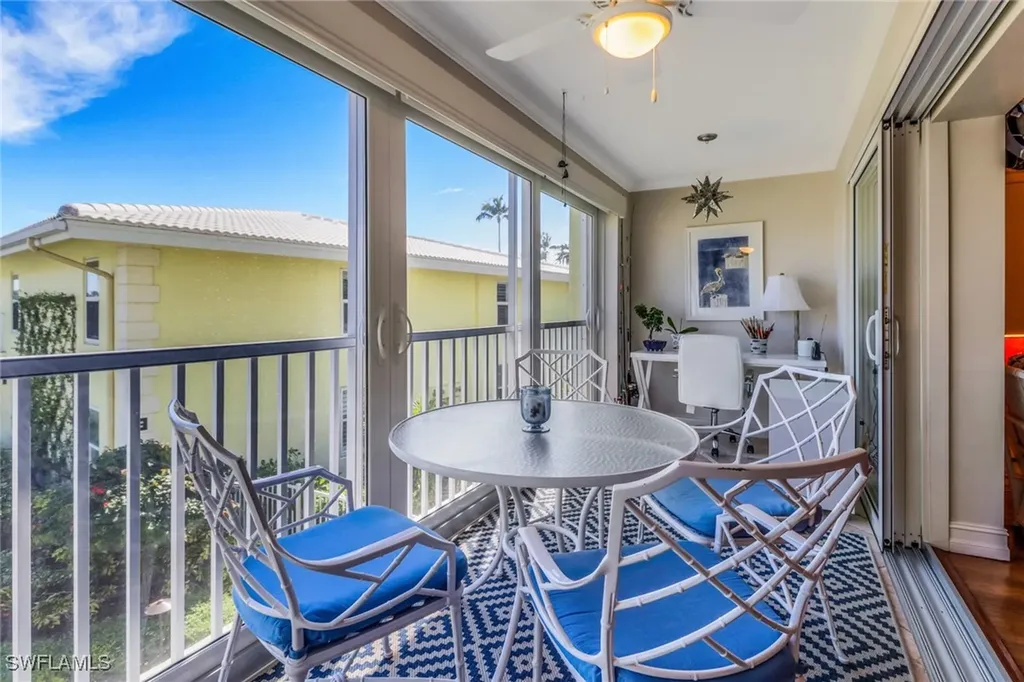 2850 Gulf Shore Boulevard N Naples FL 34103