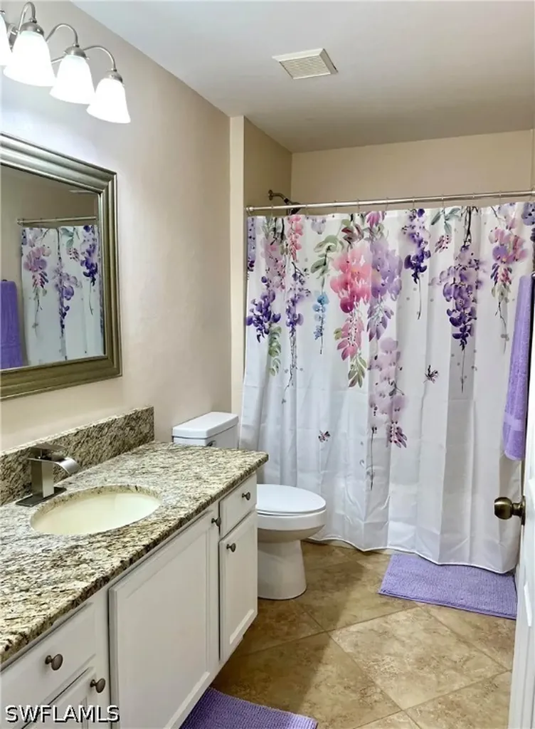 2720 NE 1st Place Cape Coral FL 33909
