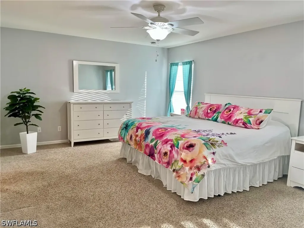 2720 NE 1st Place Cape Coral FL 33909