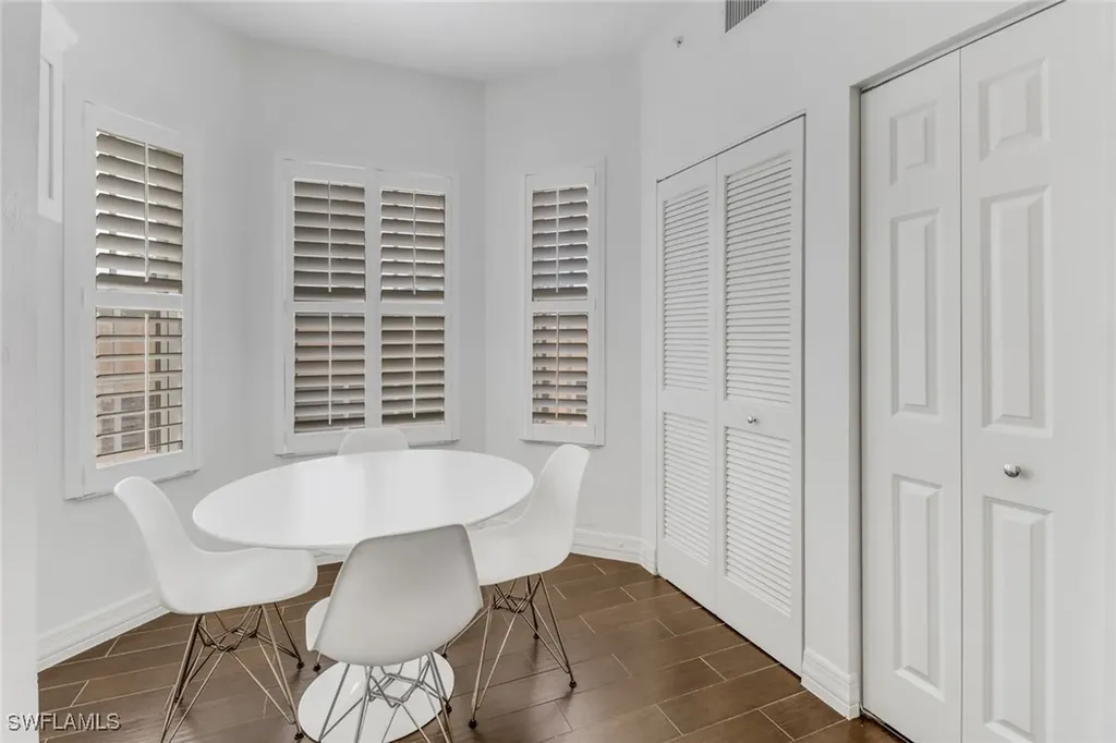 450 Bayfront Place Naples FL 34102