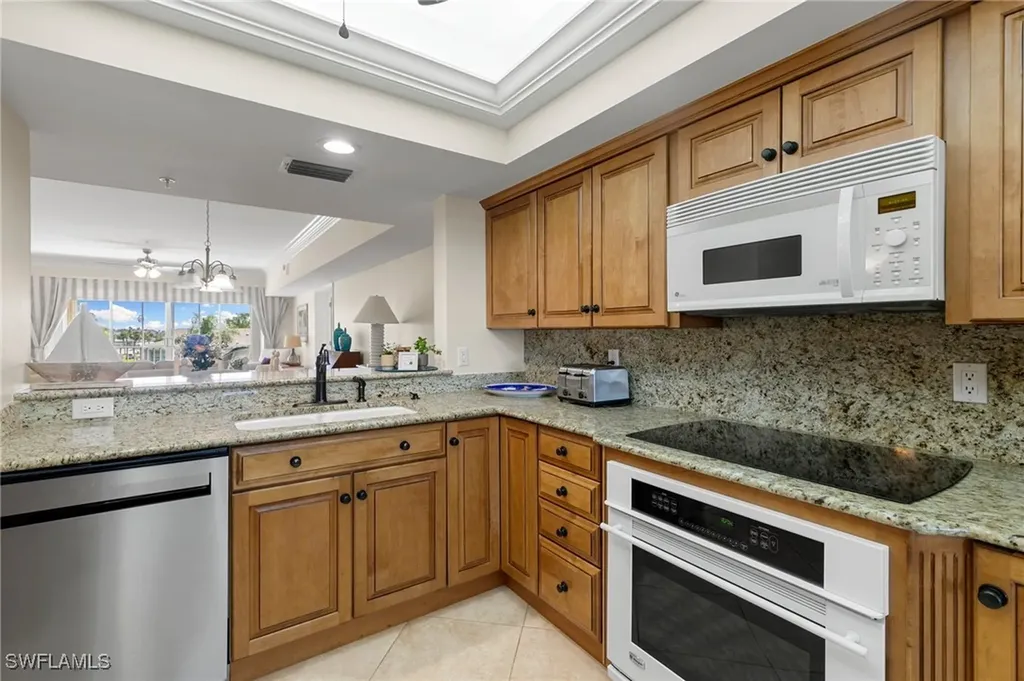 907 Panama Court Marco Island FL 34145