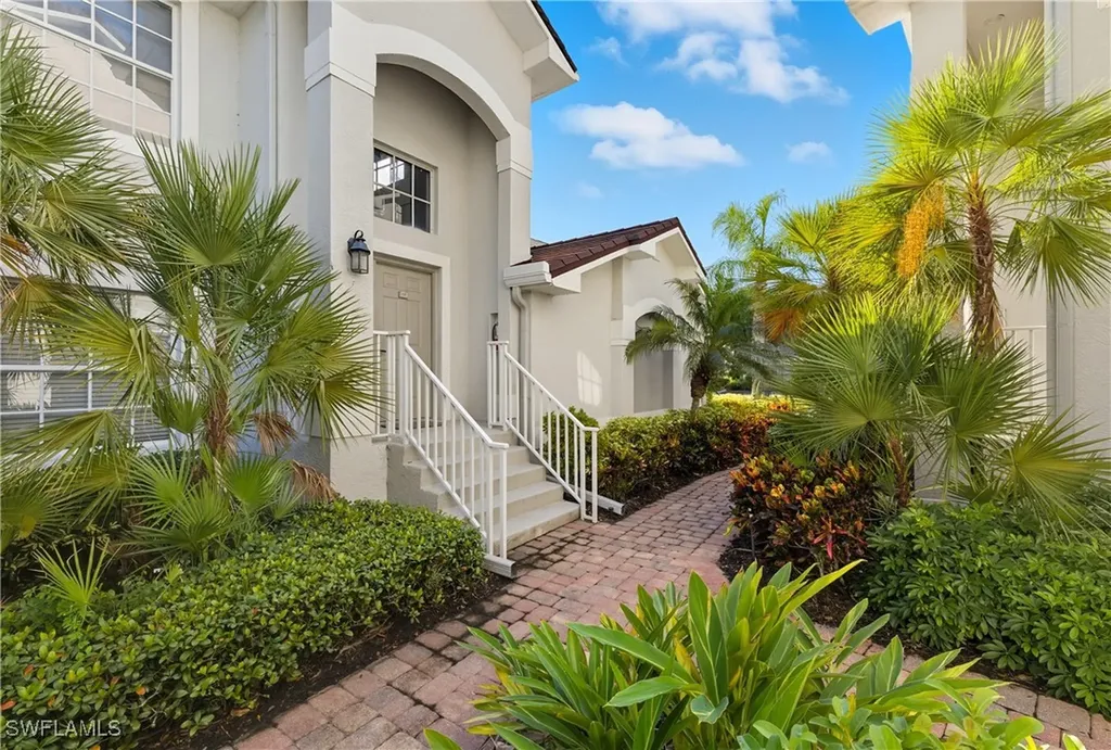 5873 Three Iron Drive Naples FL 34110