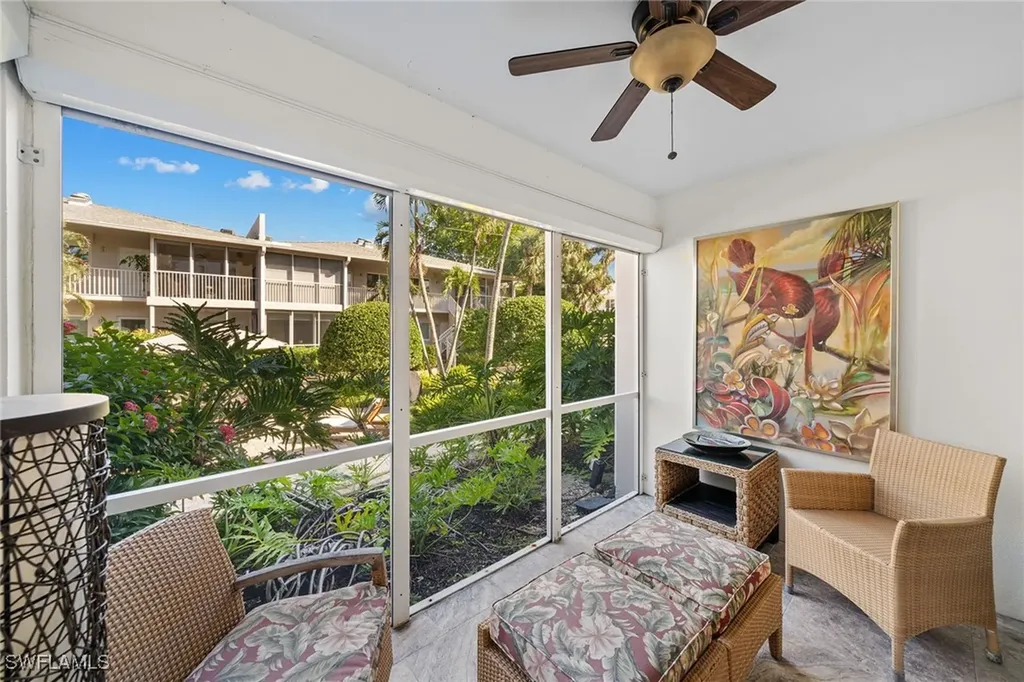 604 7th Avenue S Naples FL 34102