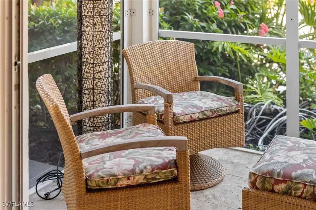 604 7th Avenue S Naples FL 34102