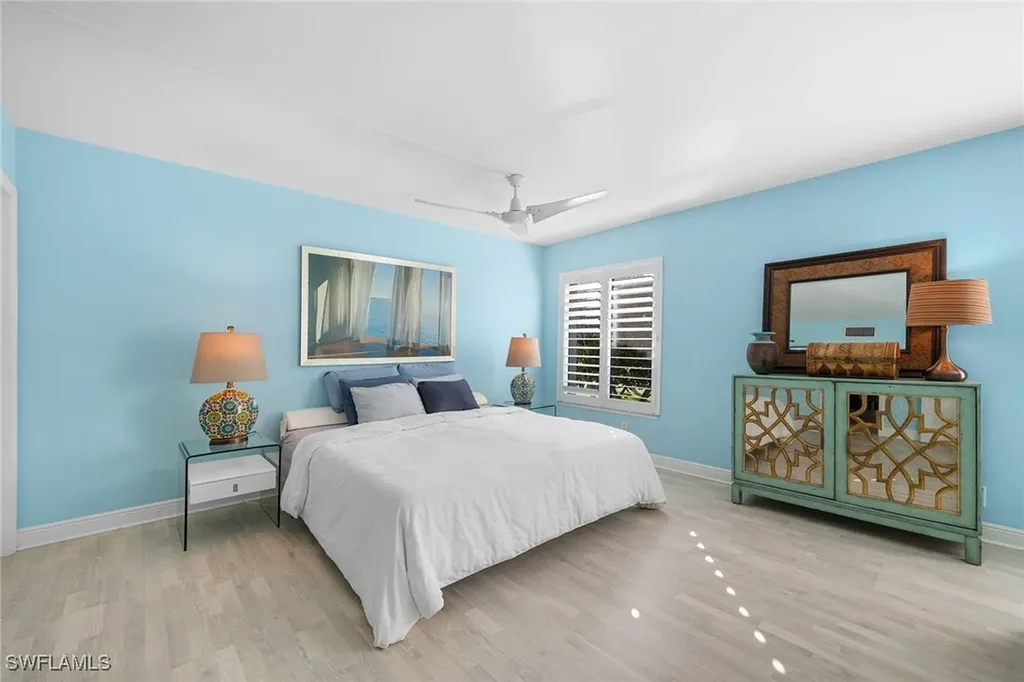 604 7th Avenue S Naples FL 34102