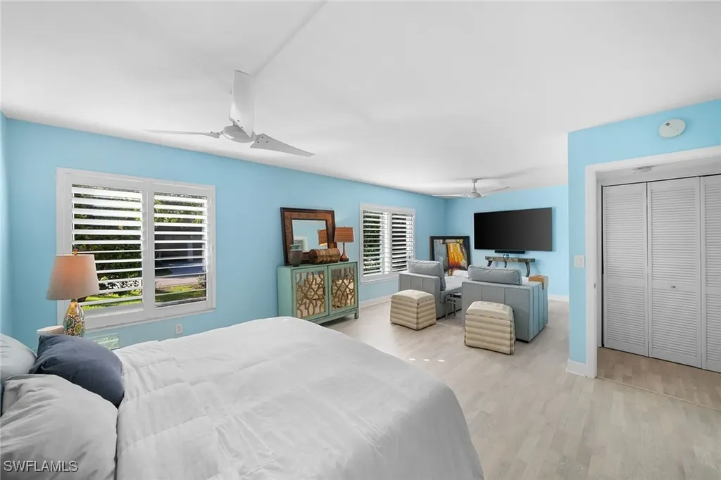 604 7th Avenue S Naples FL 34102