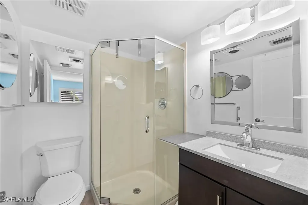604 7th Avenue S Naples FL 34102