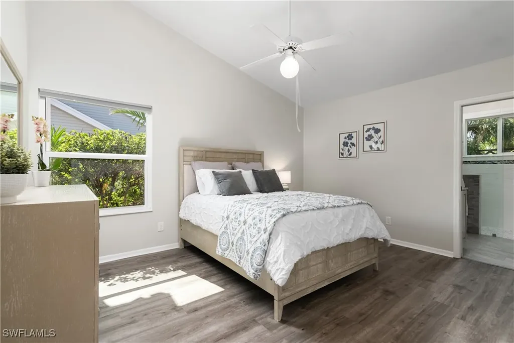 141 Bristol Lane Naples FL 34112