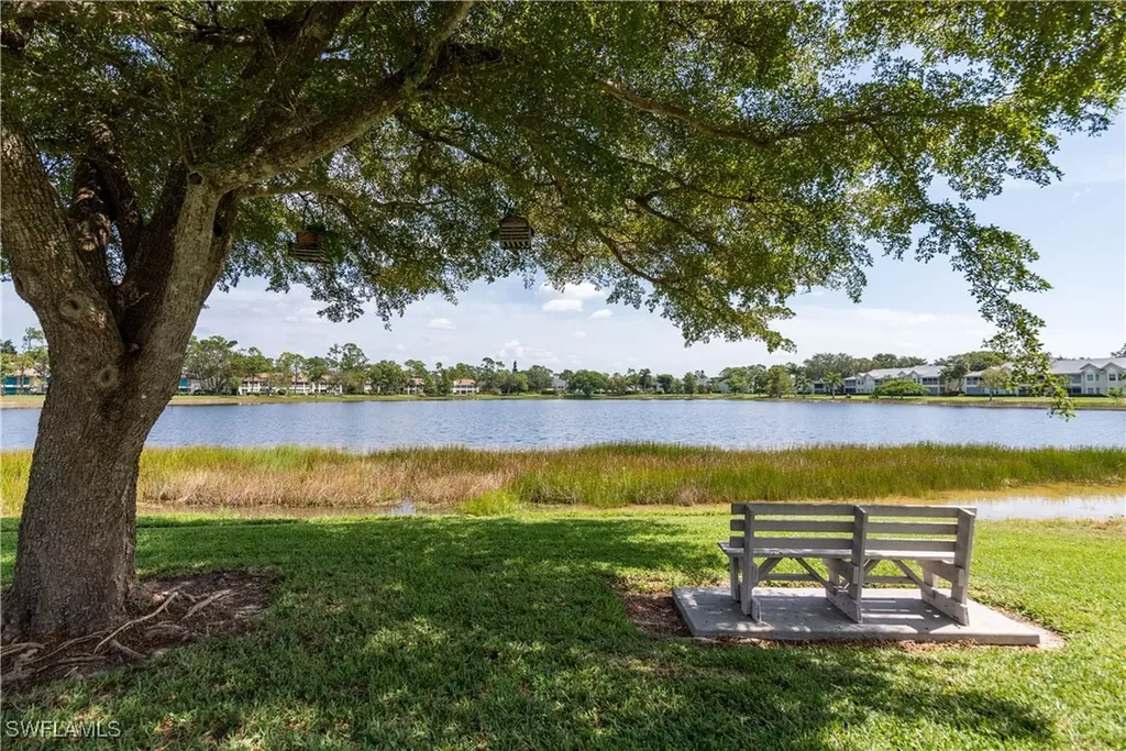 141 Bristol Lane Naples FL 34112