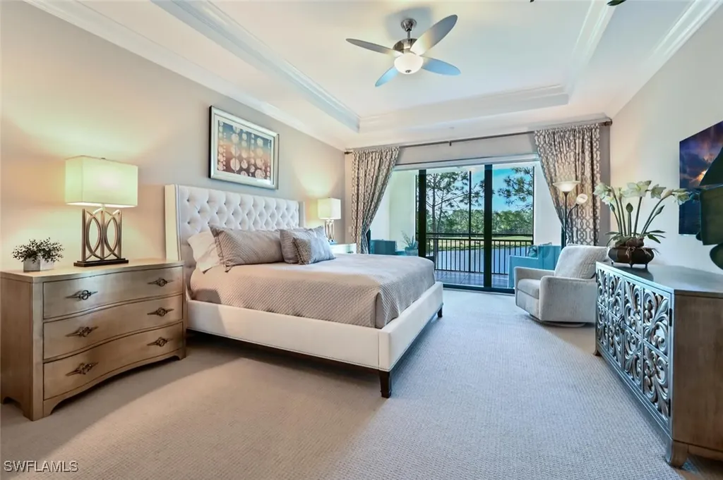 2764 Tiburon Boulevard E Naples FL 34109